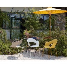 Chaise lady